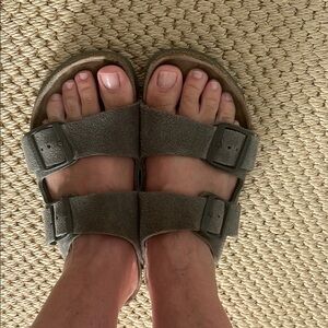 Birkenstock Arizona green suede